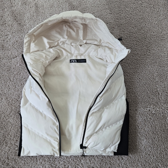 Zara Puffer Hooded Vest Ivory & Black Full Zip Closure Outerwear Fitted size XL - Picture 12 of 16
